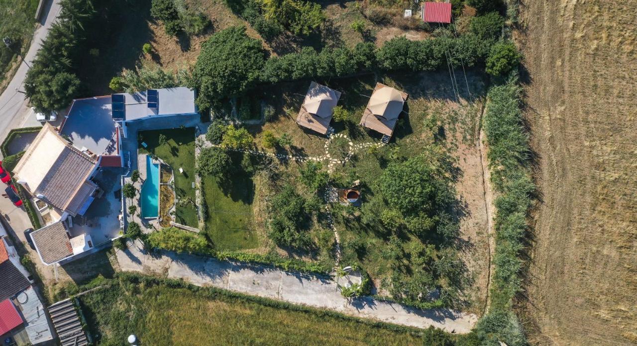 The Far End Surf House - Surf & Yoga Holidays Lourinhã Esterno foto