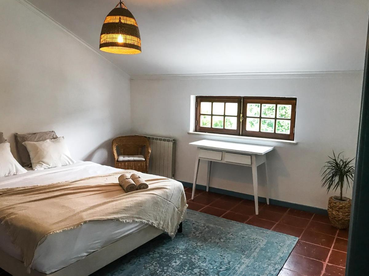 The Far End Surf House - Surf & Yoga Holidays Lourinhã Esterno foto