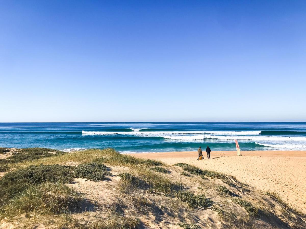The Far End Surf House - Surf & Yoga Holidays Lourinhã Esterno foto