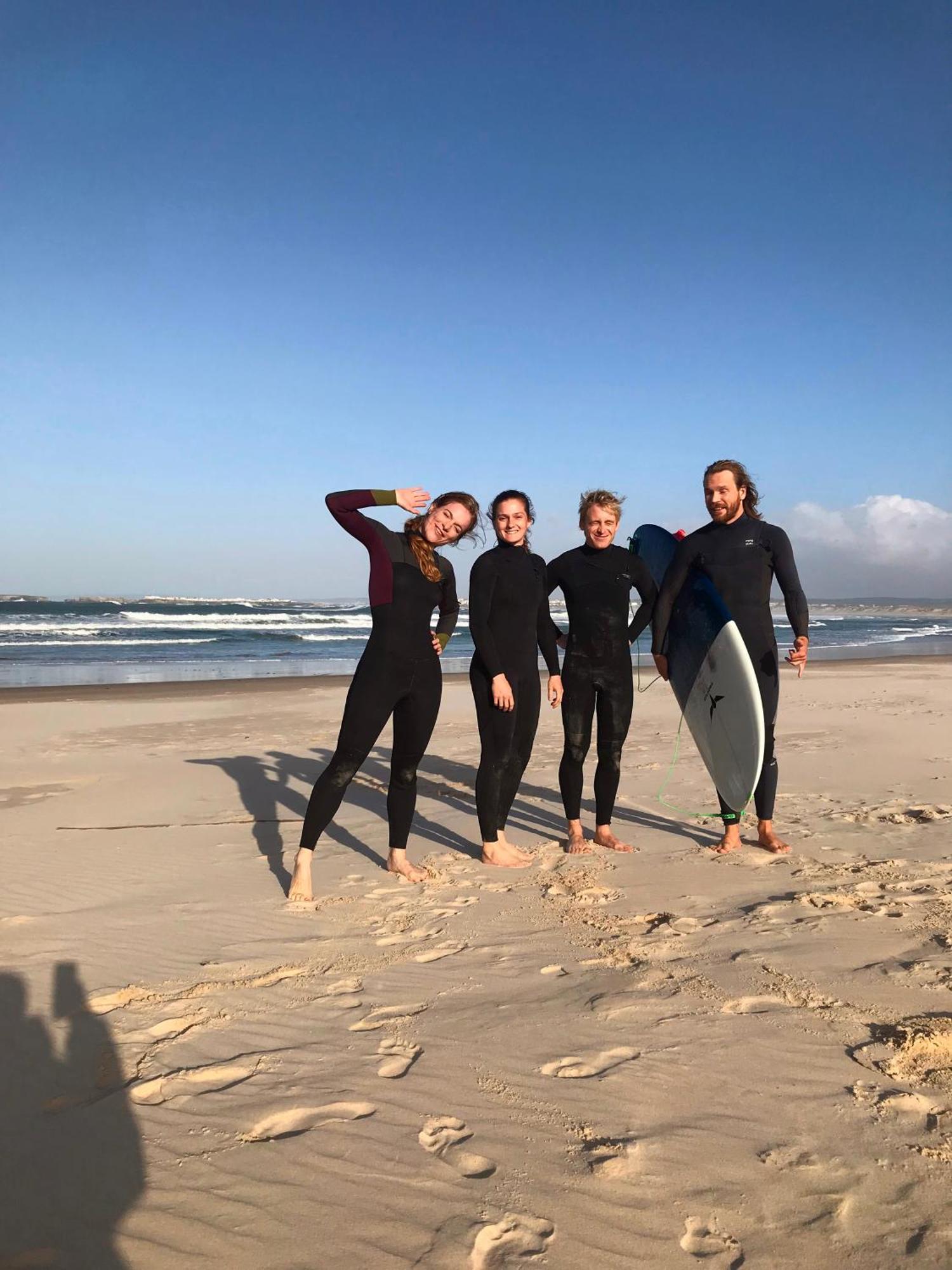 The Far End Surf House - Surf & Yoga Holidays Lourinhã Esterno foto